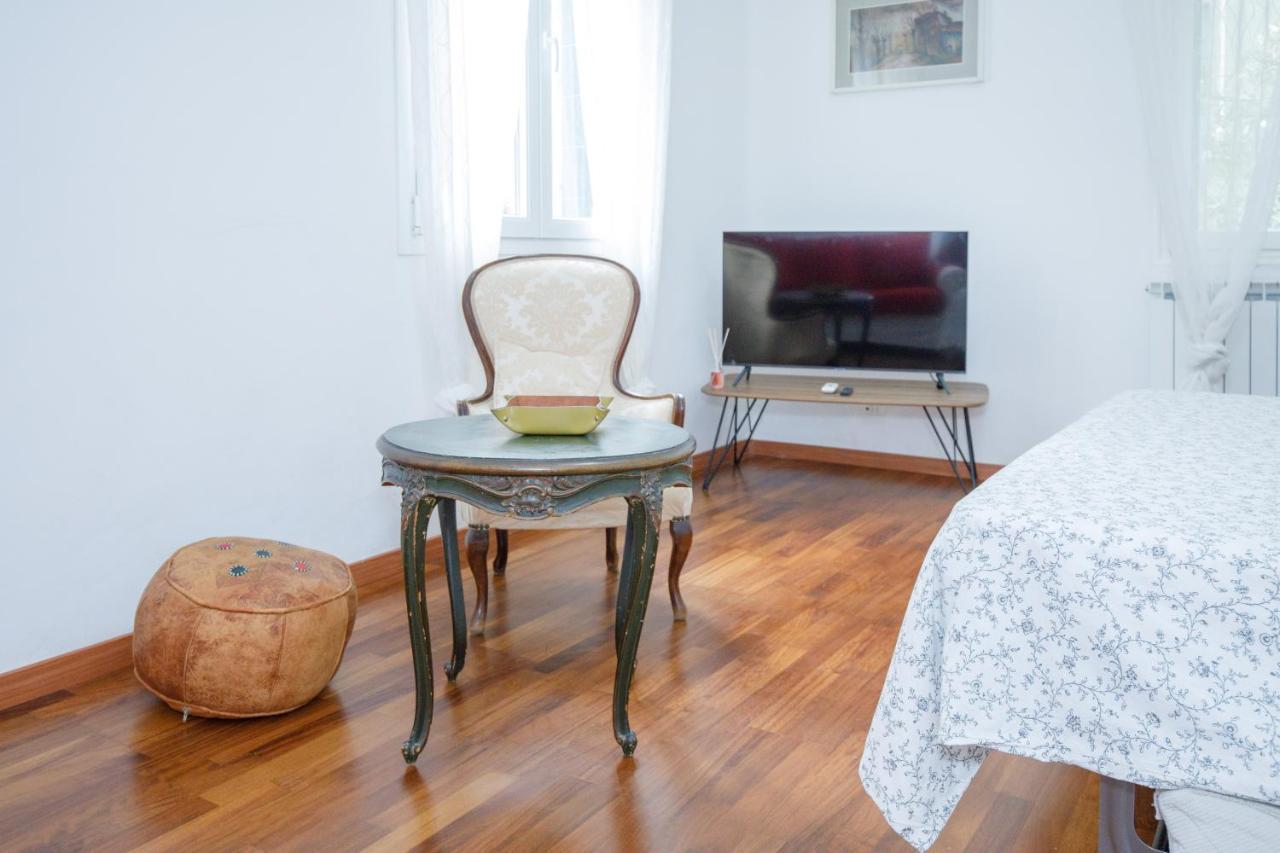 Gozzi House - Comoda Casa - Free Parking - Easy To Venice! Местре Екстериор снимка